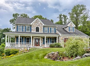 114 Fawn Dr, Elizabethtown, PA 17022