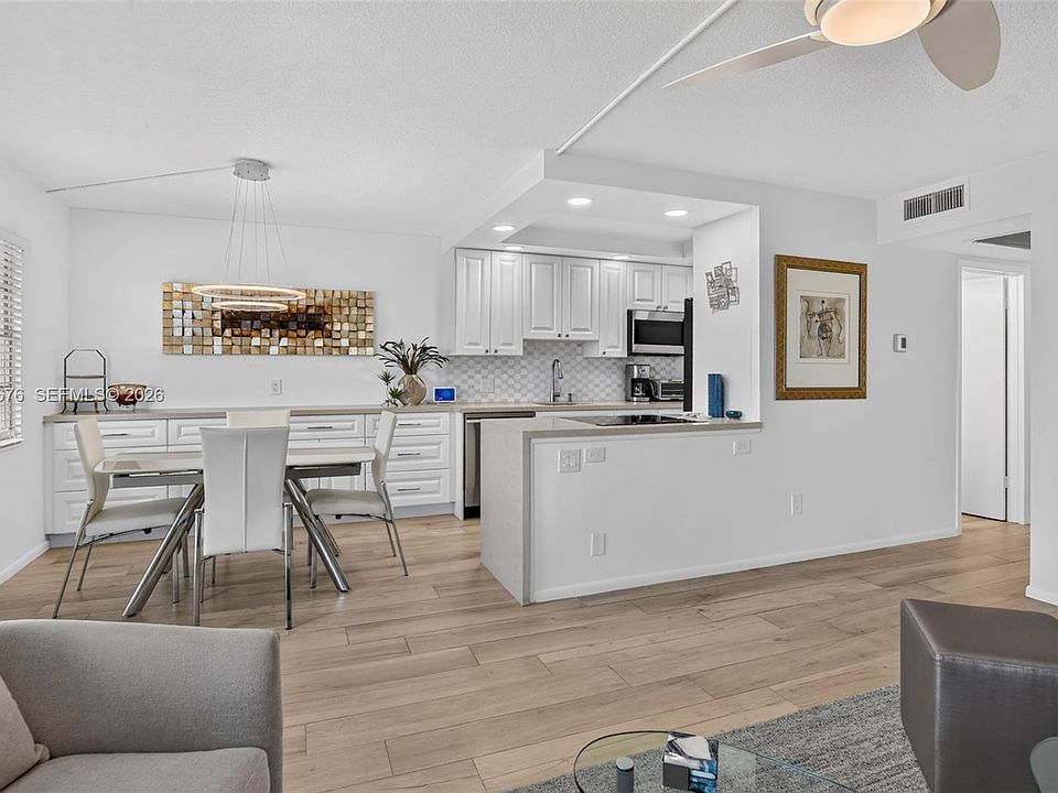 1st image of 3052 Guildford Dr #3052-C