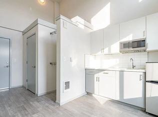 Alcove Hollywood, Portland, OR 97232