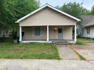 910 N Okmulgee Ave, Okmulgee, OK 74447