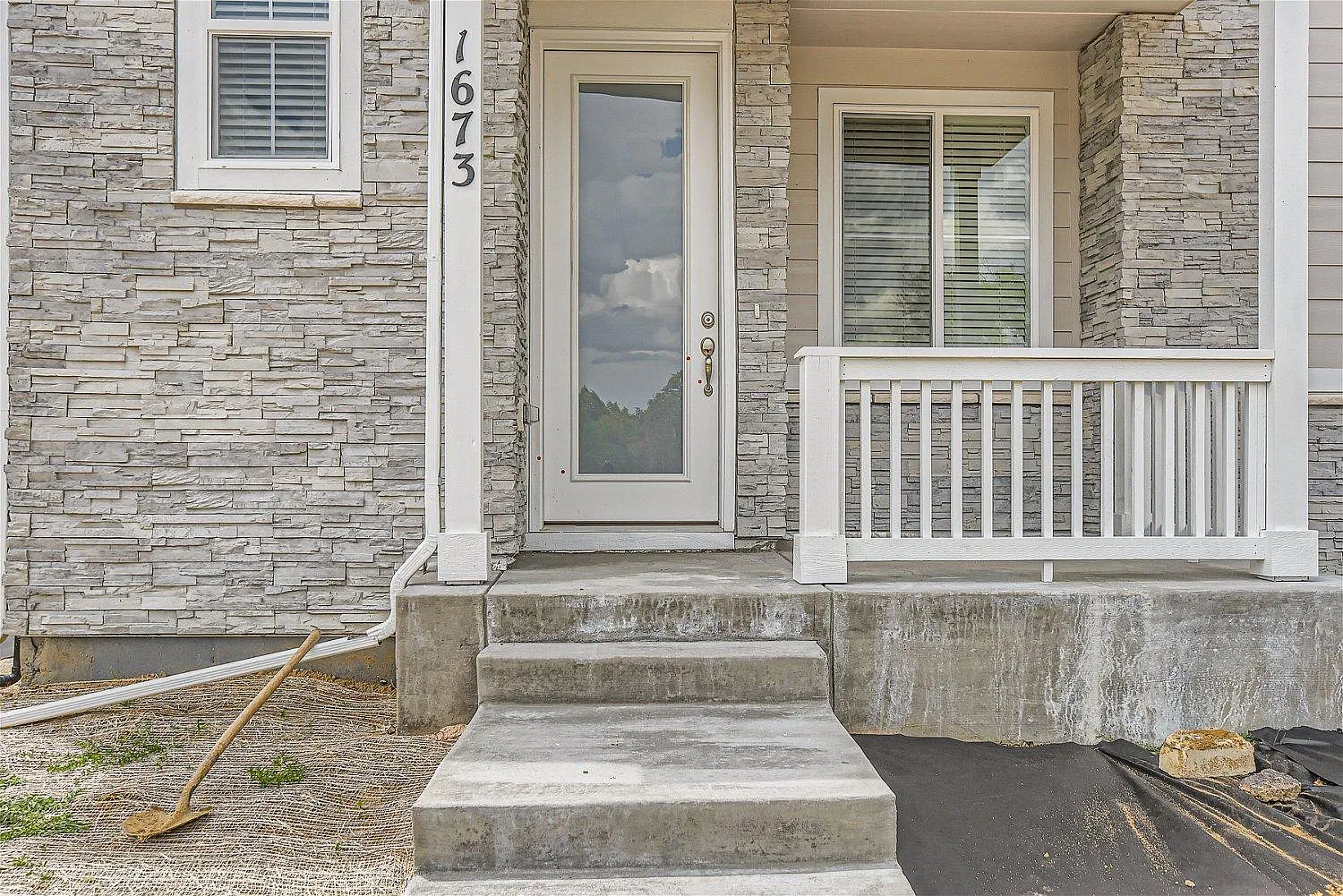 3 bed, 2.5 bath, 1474 sqft, $2,600 — Photo 3