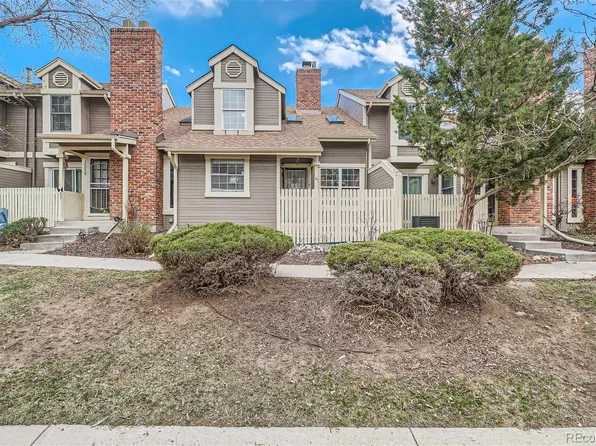 2002 S Helena Street #C, Aurora, CO 80013