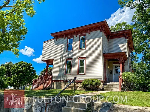 851 Watson St SW #2 Photo 1