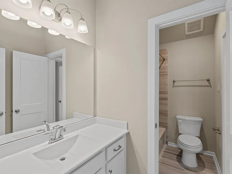 7026 Coneflower Creek Ct — Photo 20