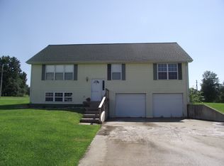 101 Covey Ct, Brookfield, MO 64628
