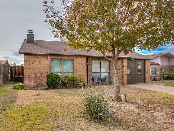 4th image of 3321 Ridgemar Dr