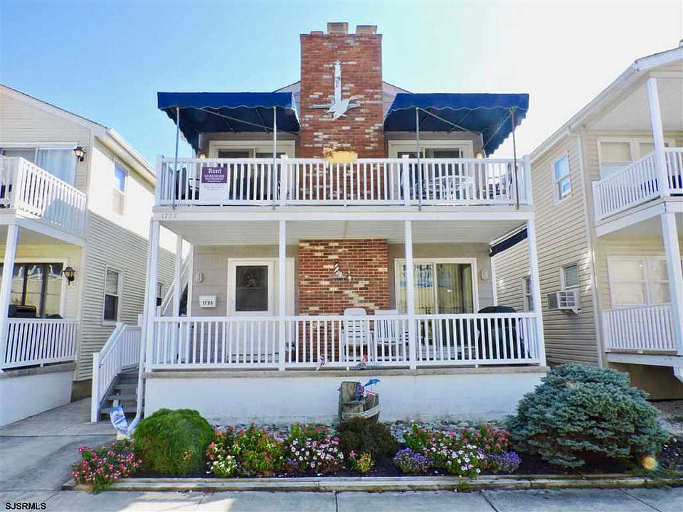 1st image of 1725 Haven Ave APT 1