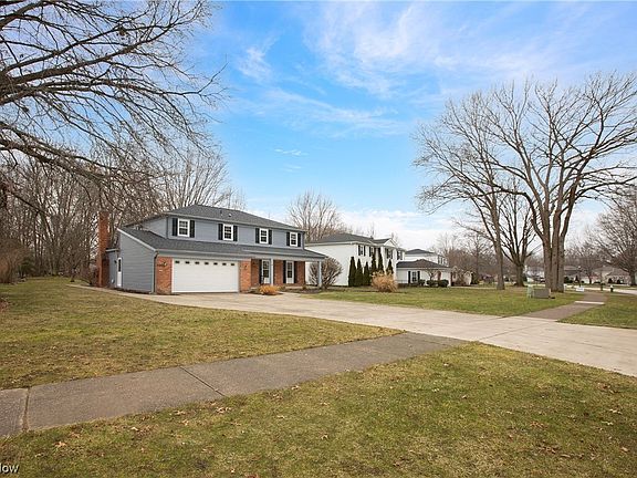 4th image of 25711 Hidden Acres Dr