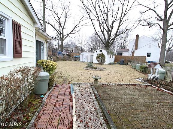 3rd image of 6101 Scotch Dr
