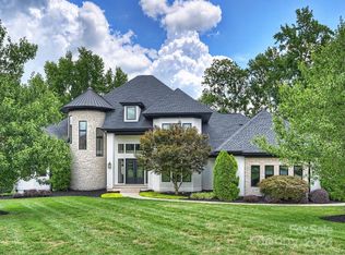 2013 Connonade Dr, Waxhaw, NC 28173