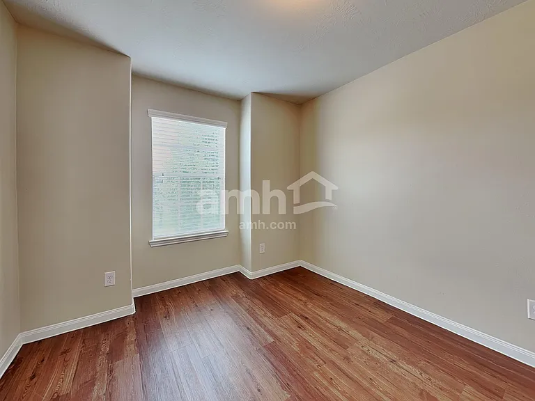 15458 Bammel Oaks Ct — Photo 19