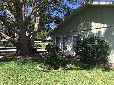 3rd image of 412 Gloucester Blvd #39