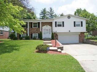 794 Evangeline Rd, Cincinnati, OH 45240