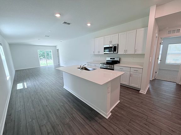 5th image of 1400 NW 48th Ter