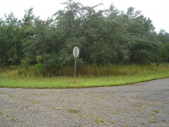 4th image of 6682 N Underwood Dr