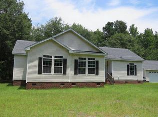 1027 Burdell Dr, Manning, SC 29102