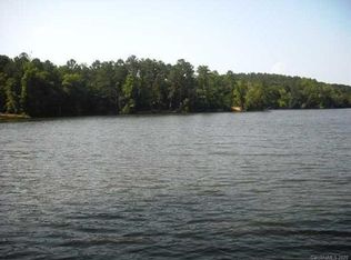 356 General Sumter Dr, Great Falls, SC 29055