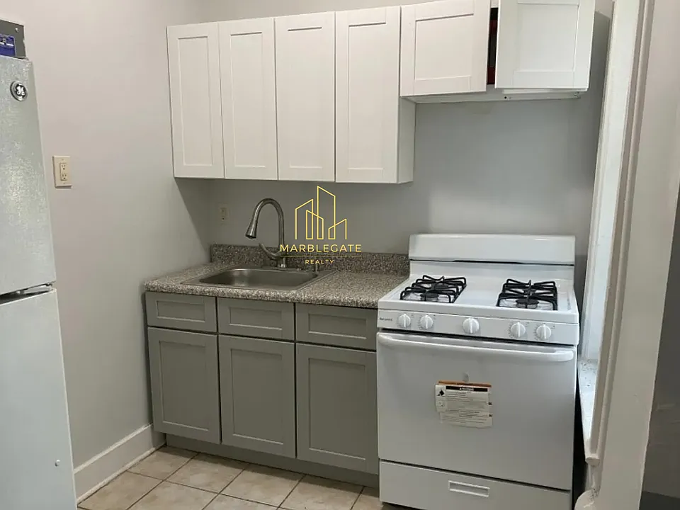 292-293 Wainwright St #B33