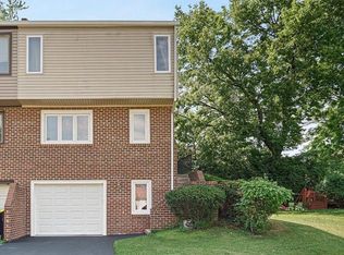 106 Hamlet Dr, King Of Prussia, PA 19406