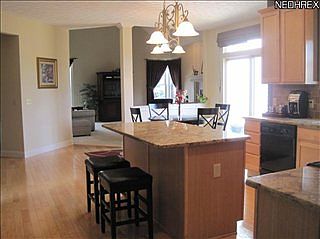 5th image of 15295 Old Oak Dr