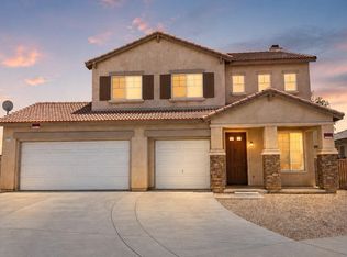 2324 E Newgrove St, Lancaster, CA 93535