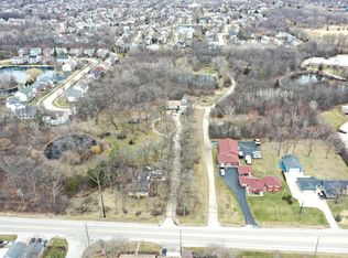 18238 W Gages Lake Rd, Grayslake, IL 60030