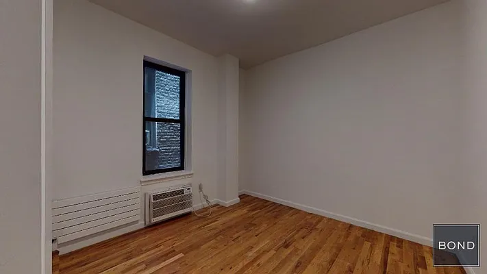 Rented by Bond New York | media 16