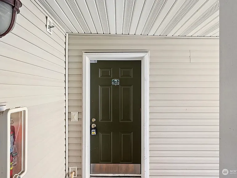 15611 18th Ave W #G102 — Photo 4