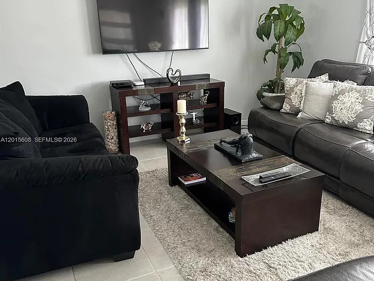 5169 Lakefront Blvd #D — Photo 7