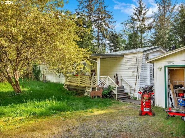 40078 Brook Ln, Astoria, OR 97103