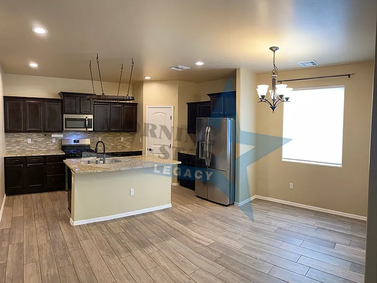 5914 Big Jim Dr — Photo 4