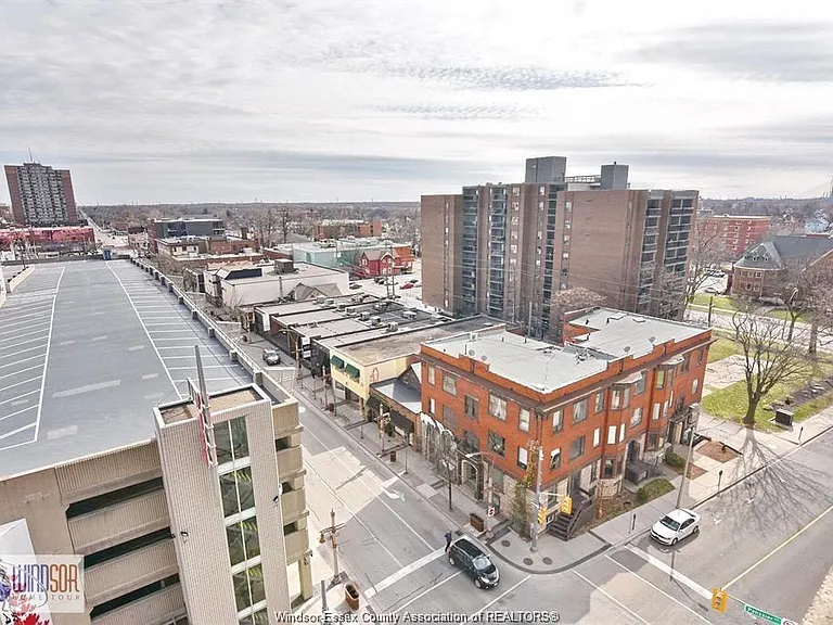 380 Pelissier St #904 — Photo 36