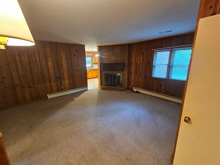 9077 Edgewater Cir — Photo 9