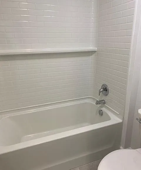 622 Papillon St SW — Photo 15