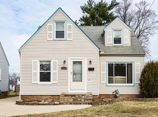6402 Morningside Dr, Parma, OH 44129
