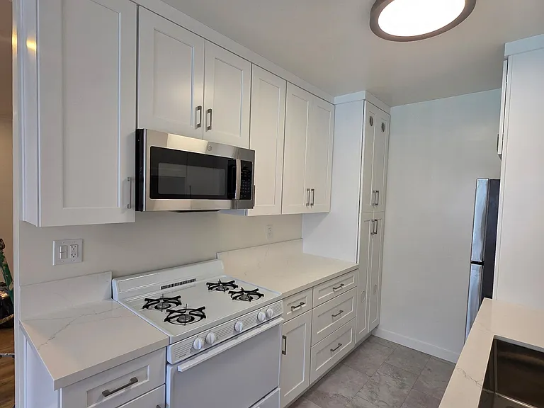 4469 Murietta Ave #7 — Photo 2