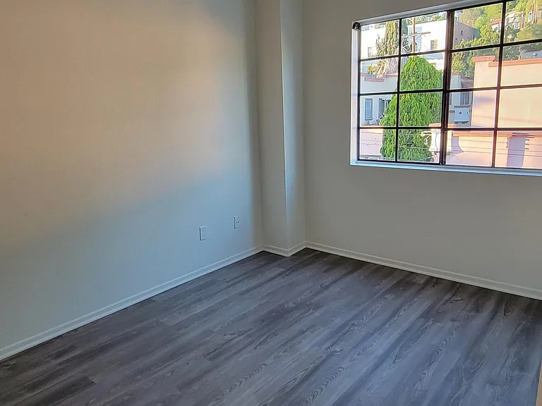 Bedroom #1
