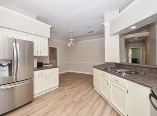 2219 Linea Del Pino St, Houston, TX 77077