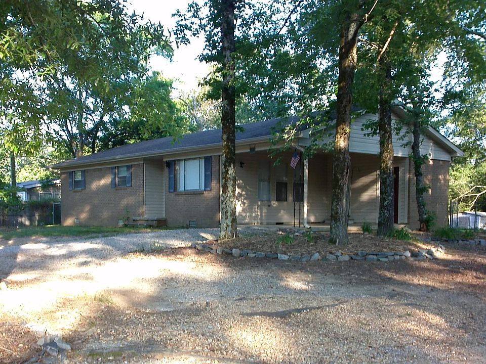 1st image of 204 Northshore Dr