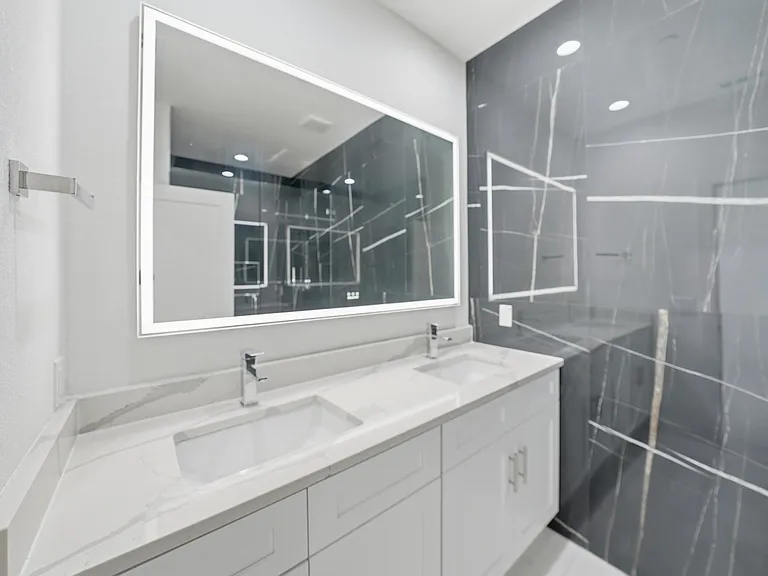 7207 Mohawk Dr #106 — Photo 9