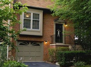 3684 Yorktown Village Pass, Annandale, VA 22003