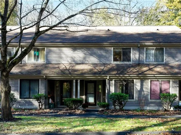 41 Riveredge Drive #41, Winchester, CT 06098