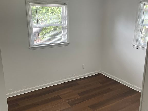 5th image of 811 Mobile St #A