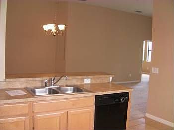 4th image of 2663 Eagle Cliff Dr
