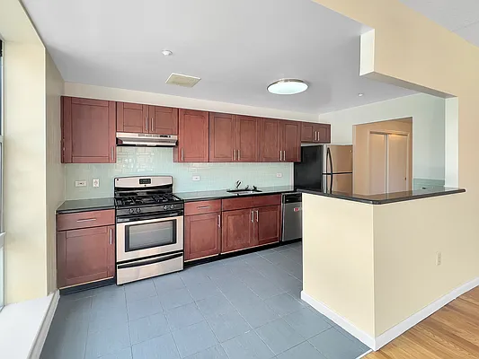 Rented by Douglas Elliman | media 7