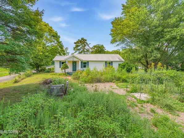 231 Wright Rd, Oliver Springs, TN 37840