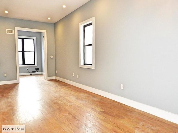 2nd image of 605 Onderdonk Ave #1