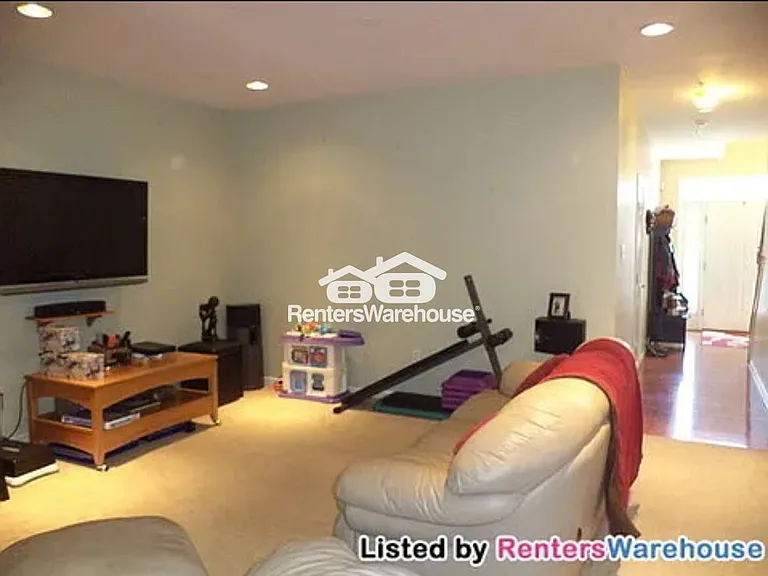 2571 Vireo Ct — Photo 10