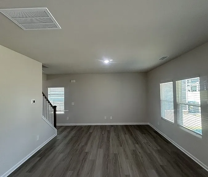 771 Red River Dr — Photo 5
