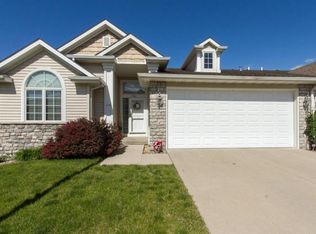 3701 Farnham Dr, Ames, IA 50010